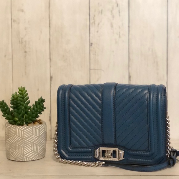 Rebecca Minkoff Handbags - 🎀 Rebecca Minkoff Small Love crossbody bag